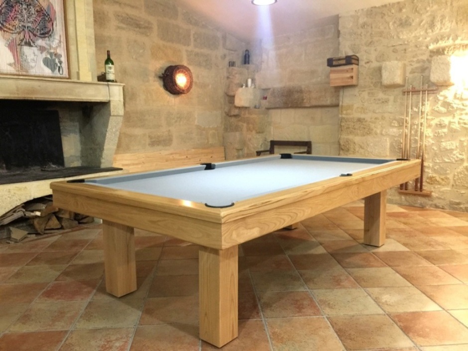 Table de billard Équinoxe contemporain de Billards Breton
