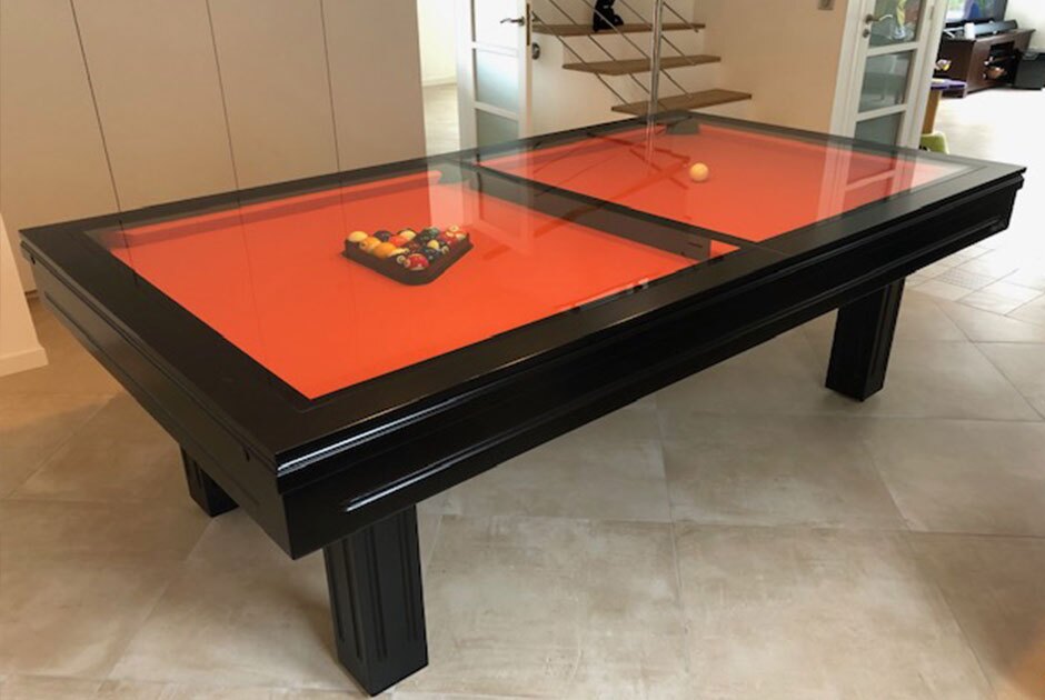 Billards Bréton modèle Equinoxe noir laqué et son plateau-table en verre