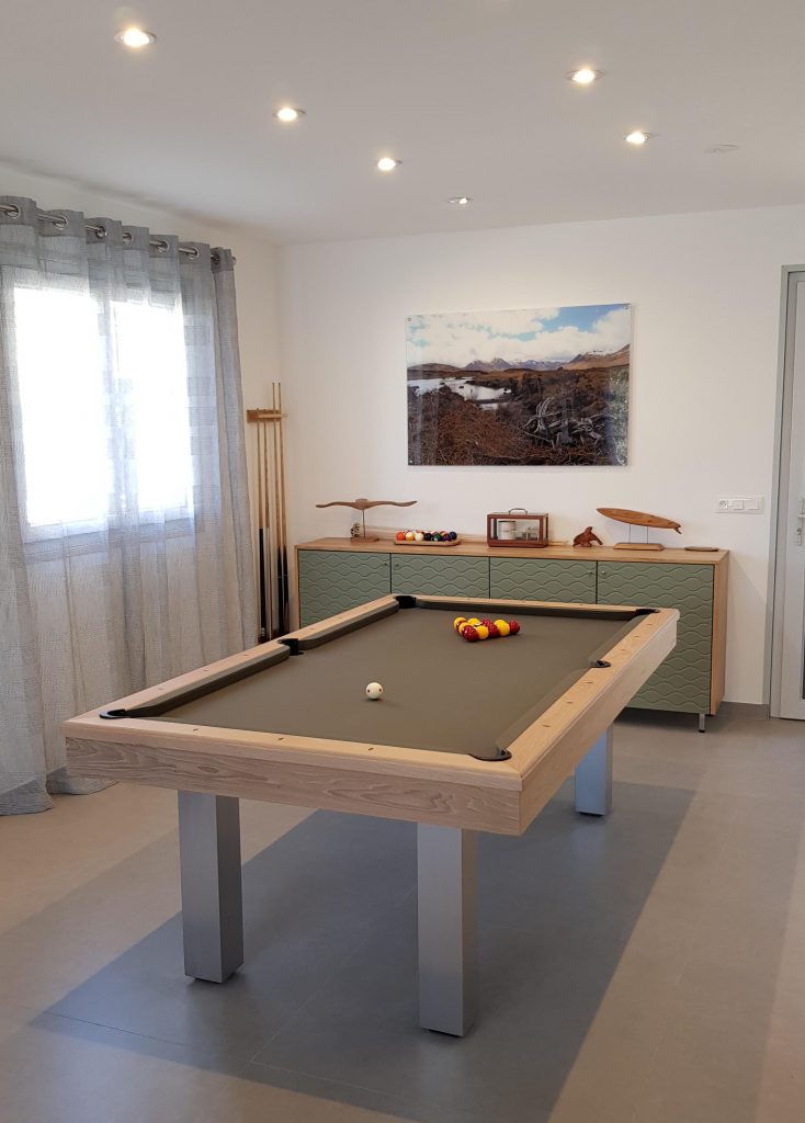 Dauphin contemporain inox