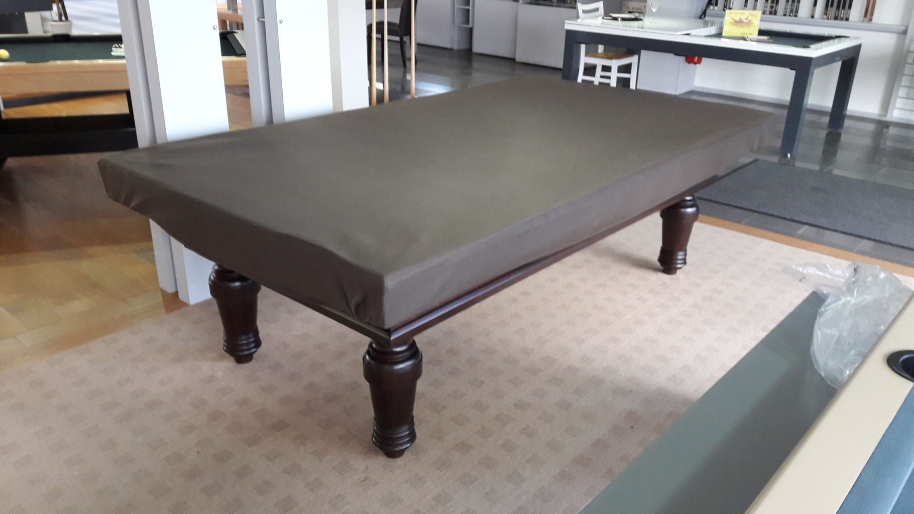 P196196 Housse Pour Billard Marron Fonce