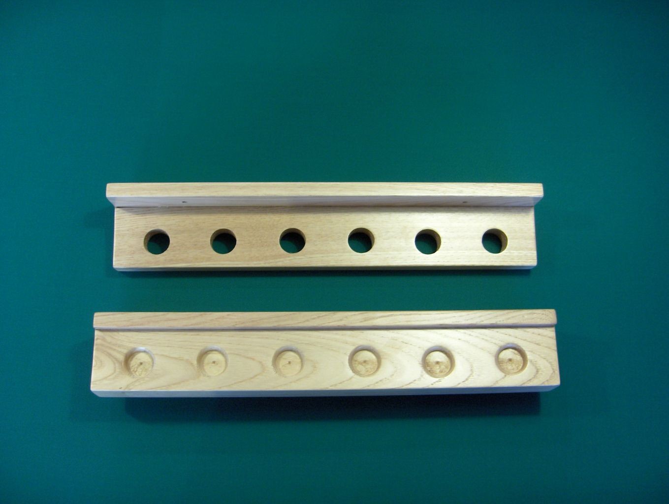 P200200 Porte Queues Mural En Bois Massif Pour 6 Queues De Billard