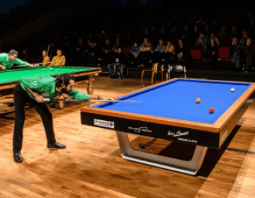 table de billard de comp&eacute;tition