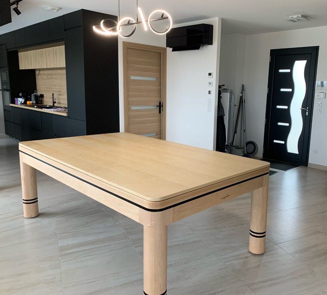 Billard Verso 2m20 hetre naturel et liserés noirs