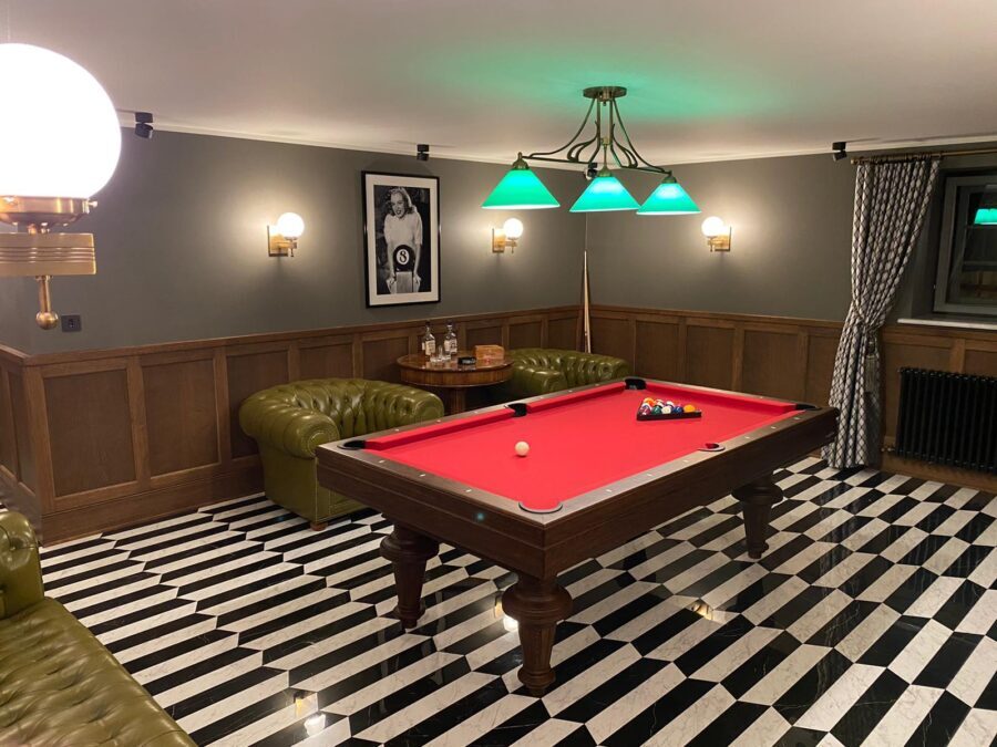 Megalight 220 dark oak color