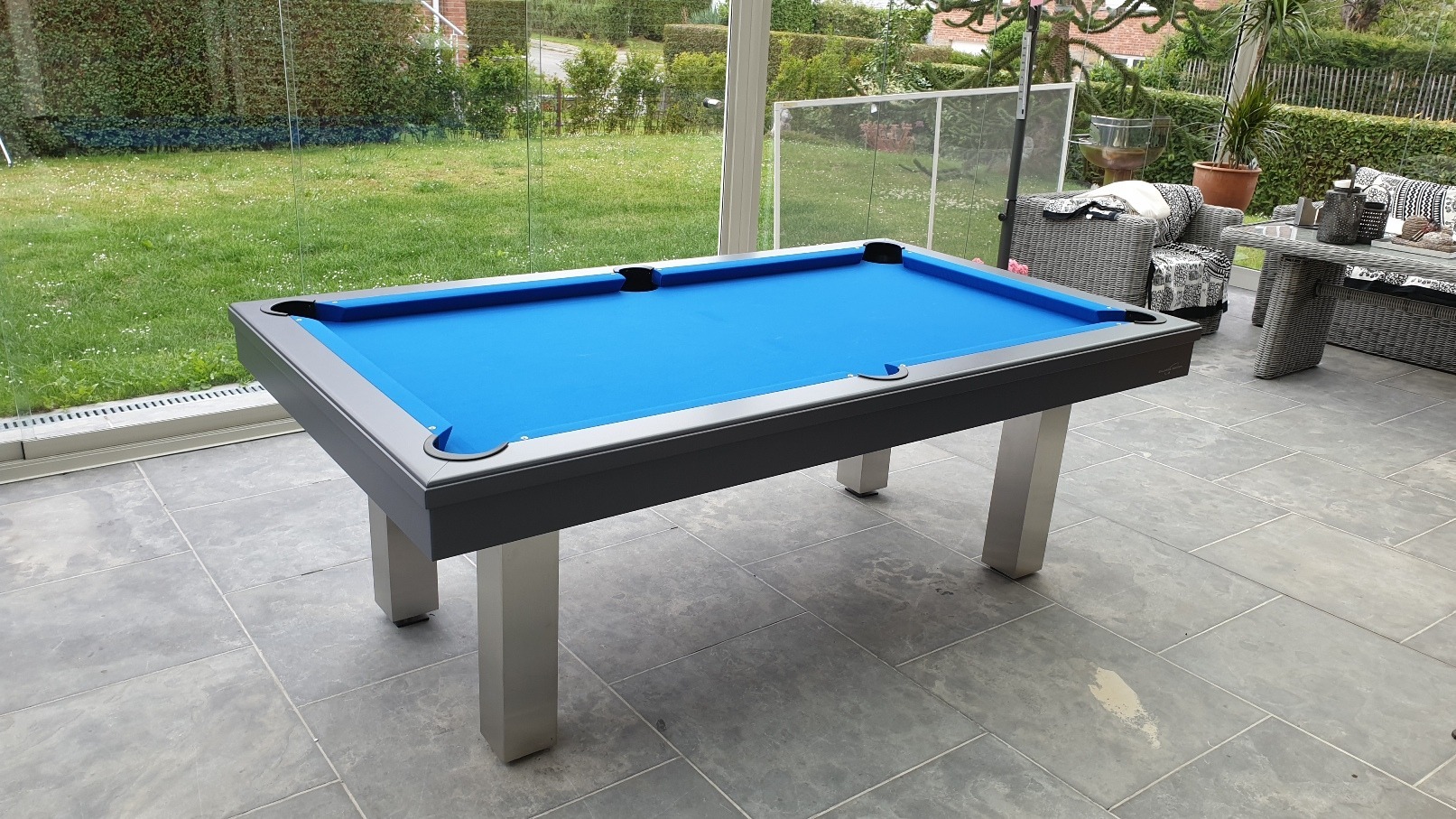 Dauphin Pieds Inox