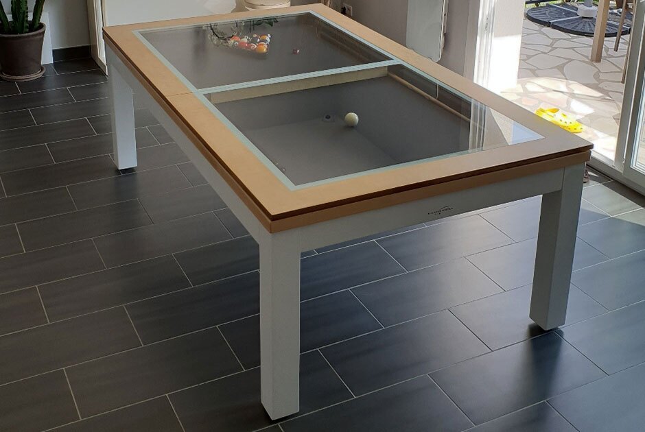 Billards Bréton modèle Néo et son plateau-table en verre